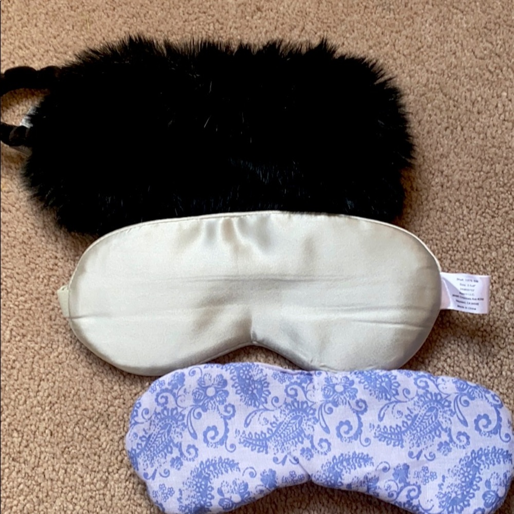 Set of 3 sleeping eye covers/masks